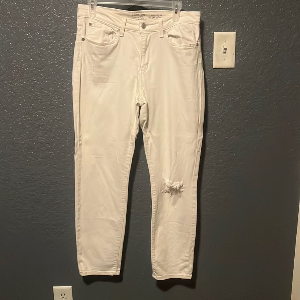 Signature Levi’s jeans